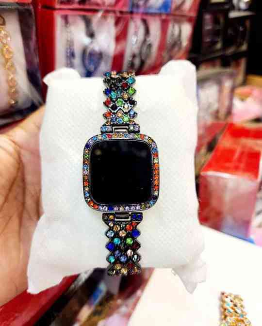 LADIES WATCH